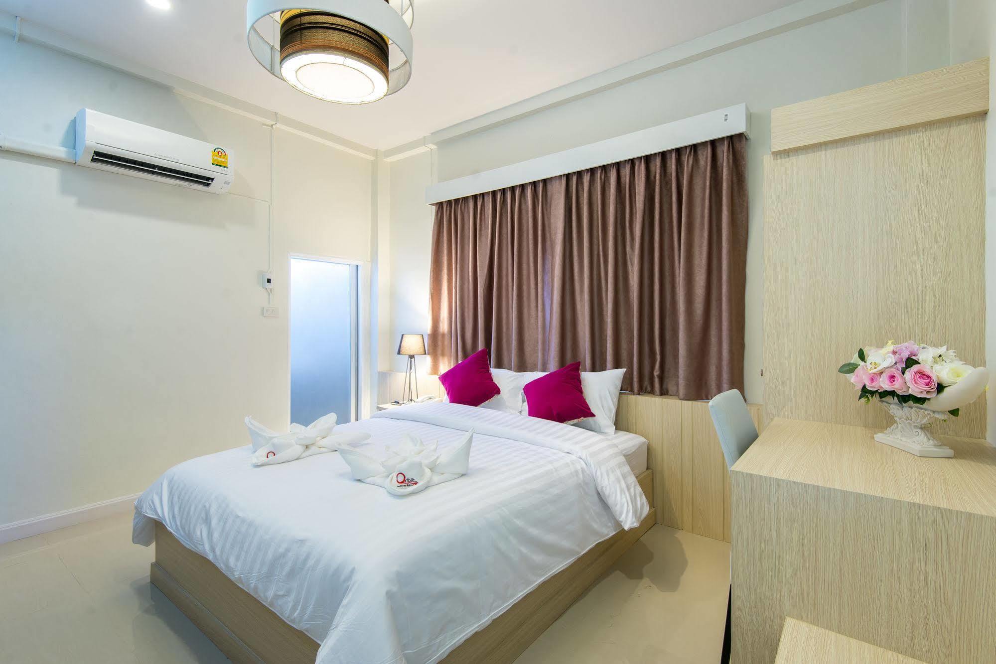 Orbit Key Hotel ク ラビ エクステリア 写真