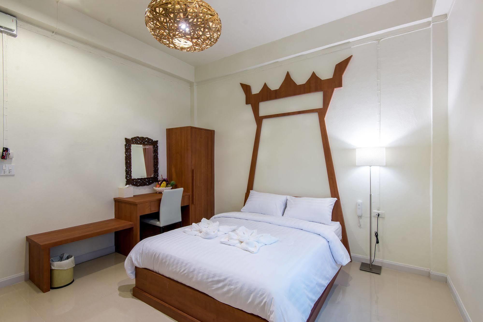 Orbit Key Hotel ク ラビ エクステリア 写真